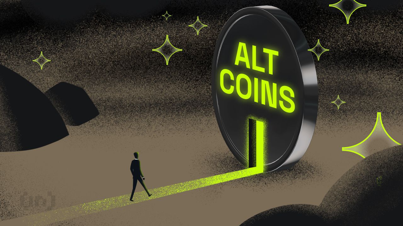 Here’s How To Trade Altcoins in 2025, Analyst Explains